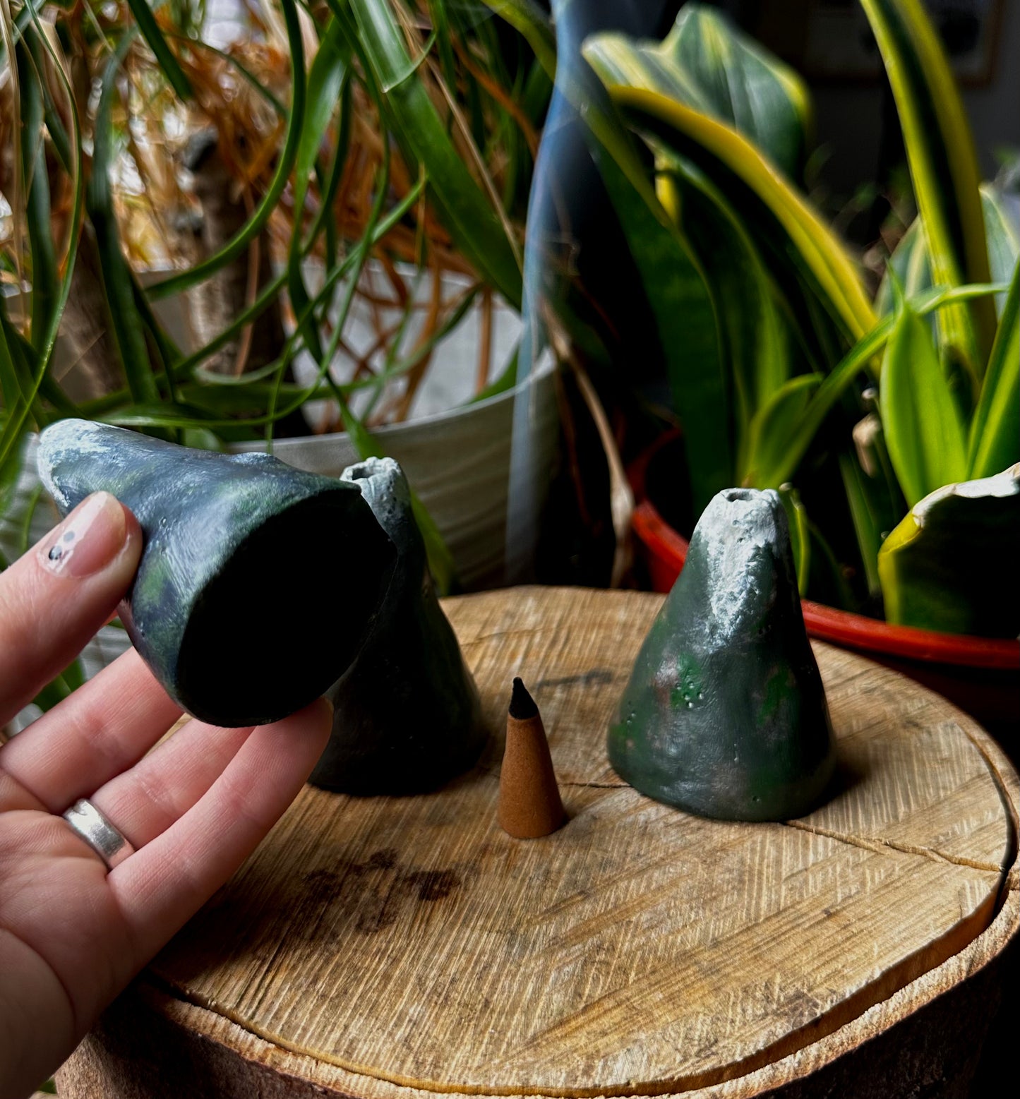 Mini incense mountain cover.