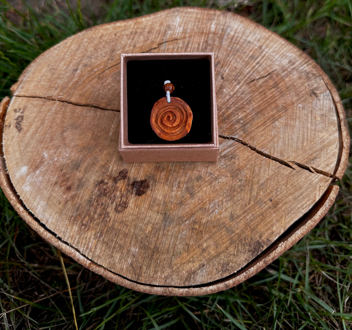 Mini avocado spiral pendants