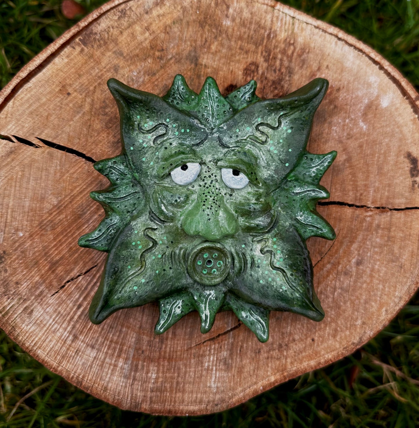 The leafy guy- Multi use decor piece.