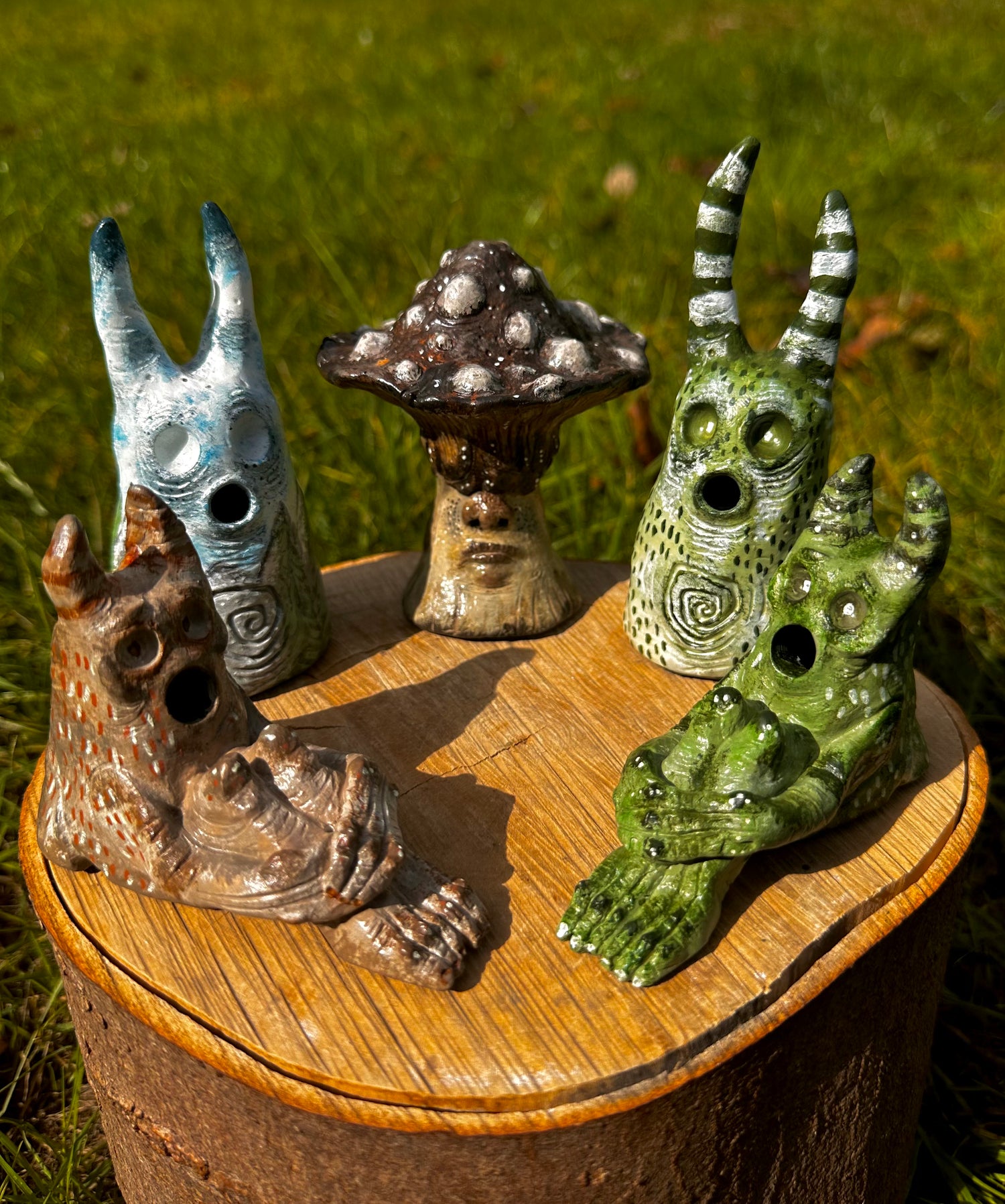 Creature incense decor.