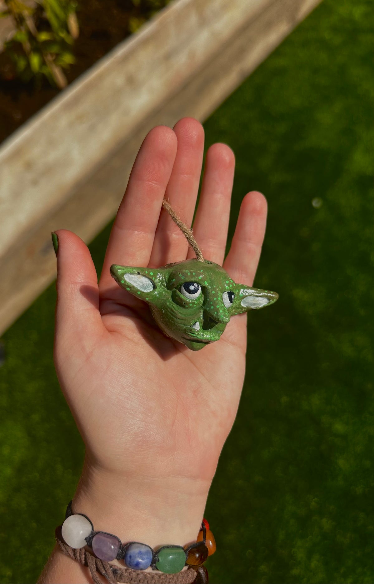 Goblin light pulley or dingle-tangle
