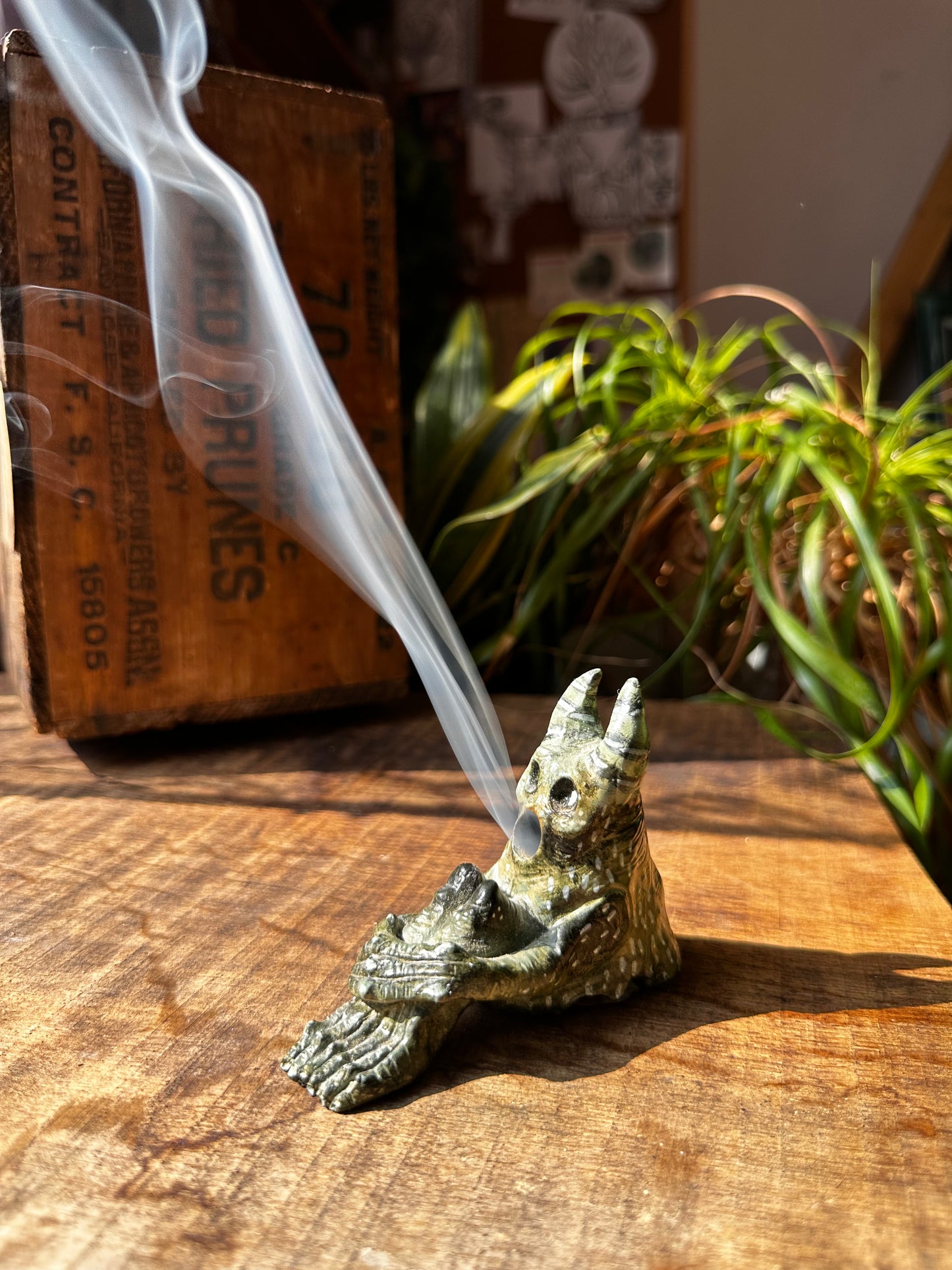 The pondering exhale incense creature.