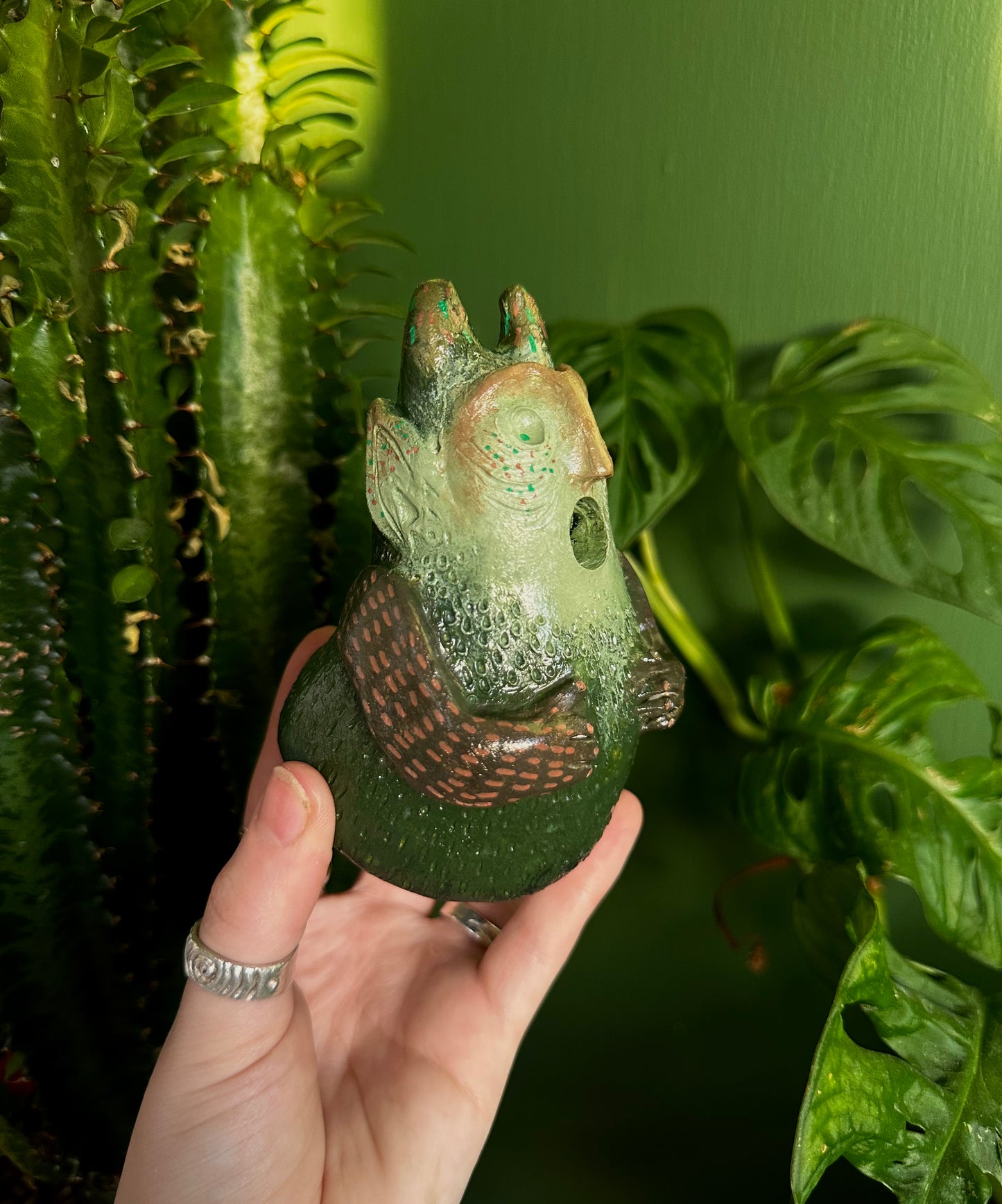 The slumping exhale incense creature.