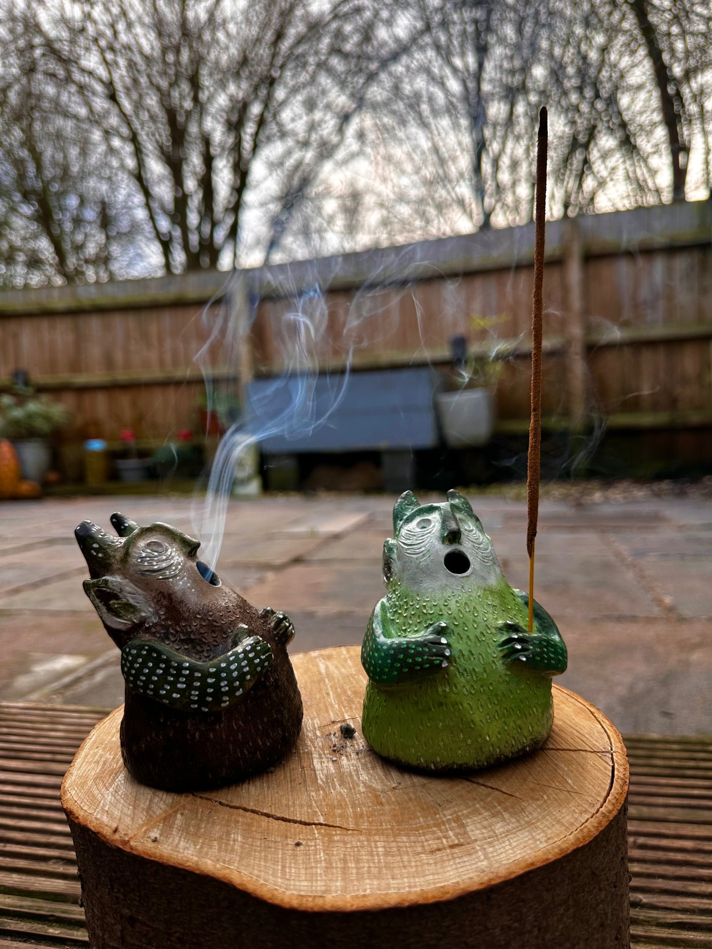 The slumping exhale incense creature.