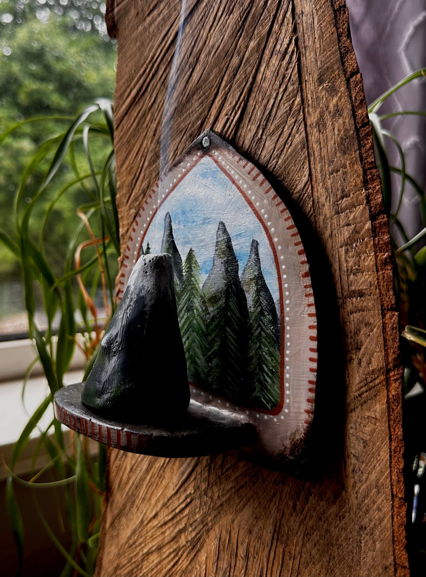 smoky Incense Mountain shelfs.