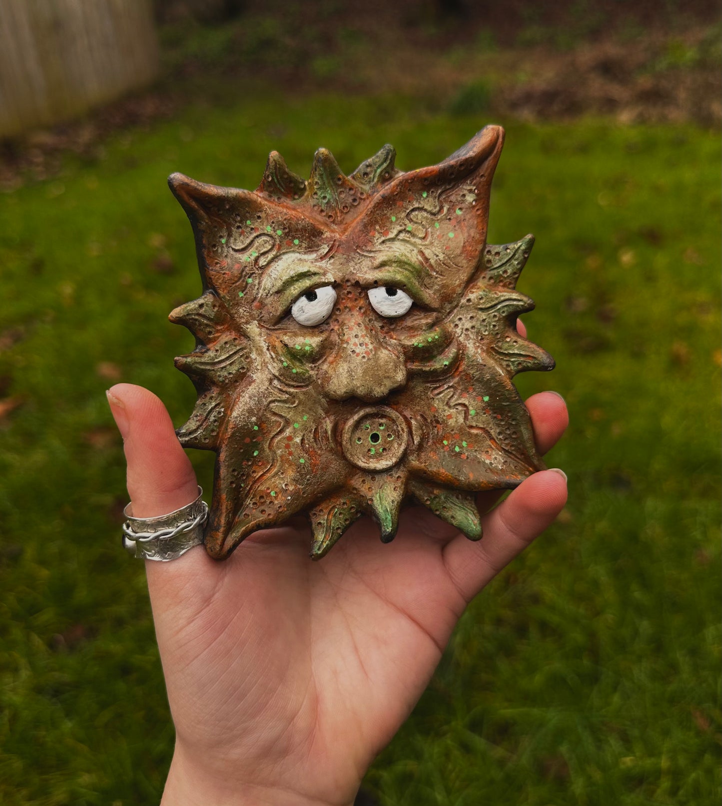 The leafy guy- Multi use decor piece.