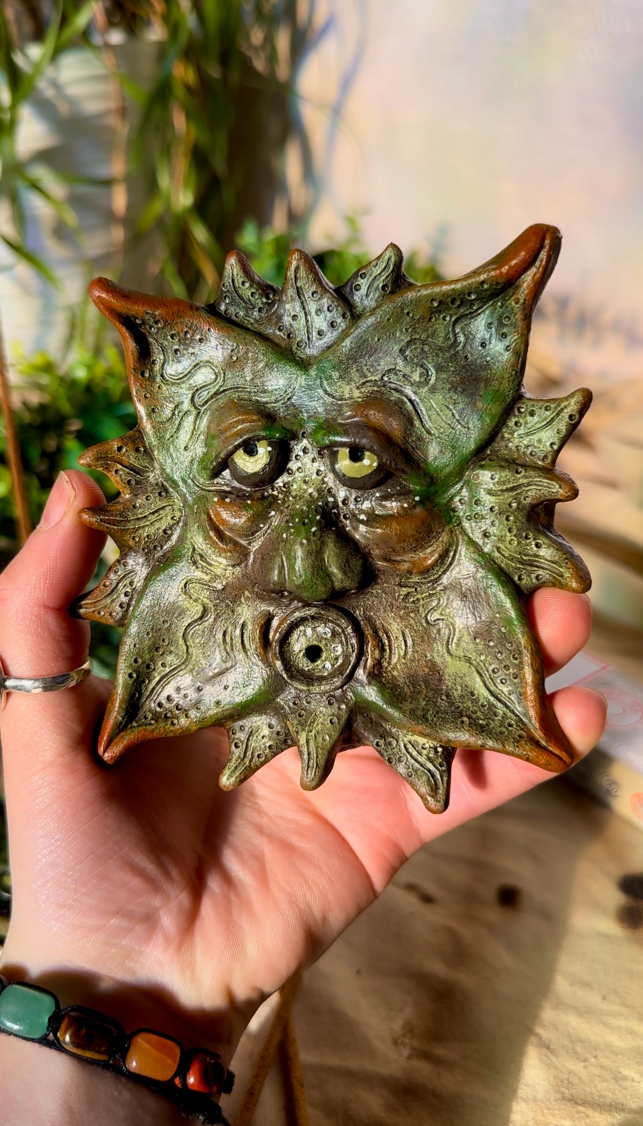 The leafy guy- Multi use decor piece.